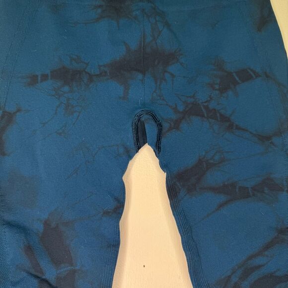 LULULEMON women's size 4 Flow & Go Alberta lake black seamless crop leggings - Picture 10 of 12